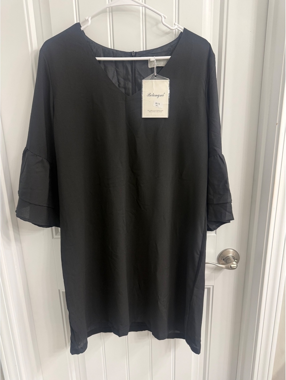 Belongsci Black V-Neck Shift Dress with Ruffle Sleeves XL